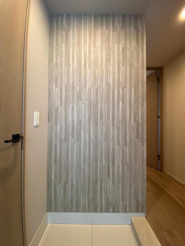 玄関にシングレースのベージュ